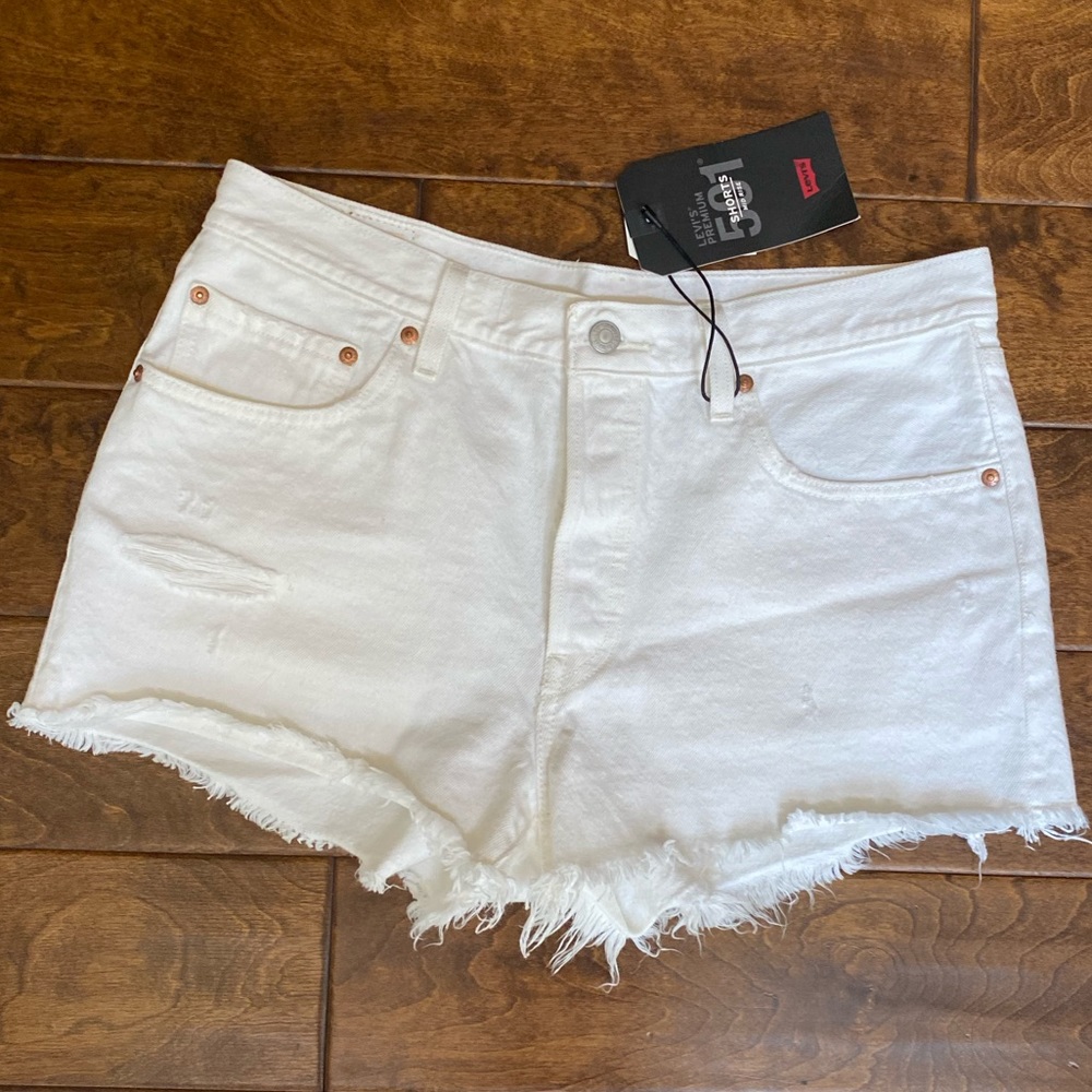 Levi’s 501 denim cut off shorts white